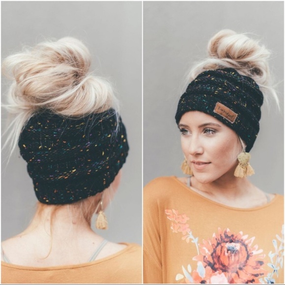 Black Confetti Messy Bun Cable Knit Beanie - Picture 3 of 3